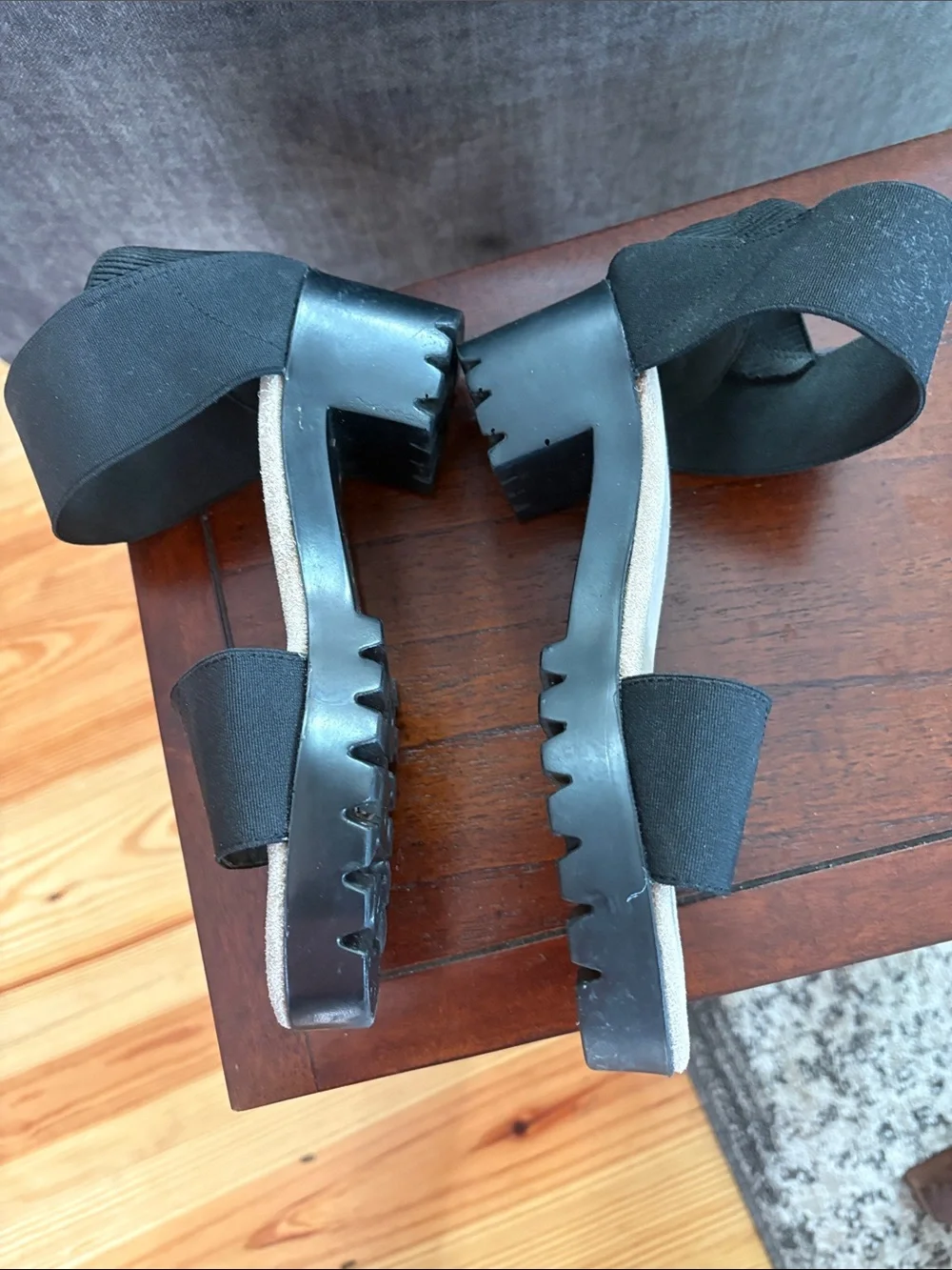 Charleston shoe Company, black size 7
